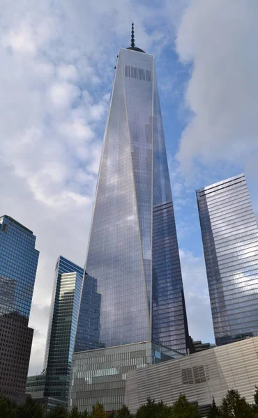 Башня Свободы (One World Trade Center ) — стоковое фото