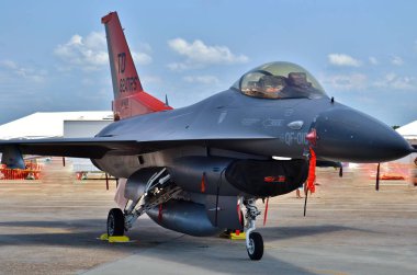 Hava Kuvvetleri Qf-16 uçağı