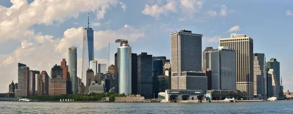 Skyline do centro de Manhattan — Fotografia de Stock