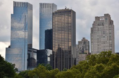 Zaman Warner Center Manhattan'da