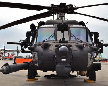 Özel Kuvvetler Mh-60 Blackhawk helikopter