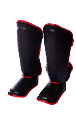 Beyaz arka plan üzerinde futbol Shin guard