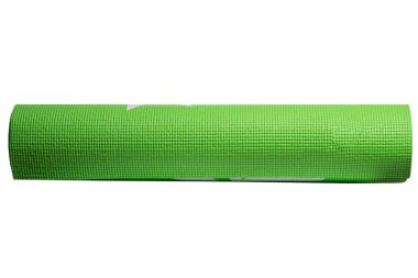 beyaz zemin üzerine yeşil yoga mat