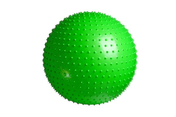 Nahaufnahme eines grünen Fitness-Balls isoliert auf weißem Hintergrund — Stockfoto