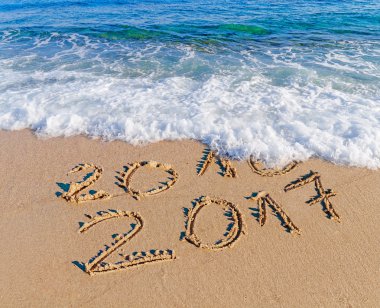 Mutlu yeni yıl 2017 yerine deniz sahilde 2016 kavramı