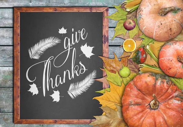 Wooden frame and fruits give thanks — Stock Photo, Image