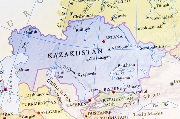 Mapa geográfico de Kazajstán con ciudades importantes — Foto de Stock