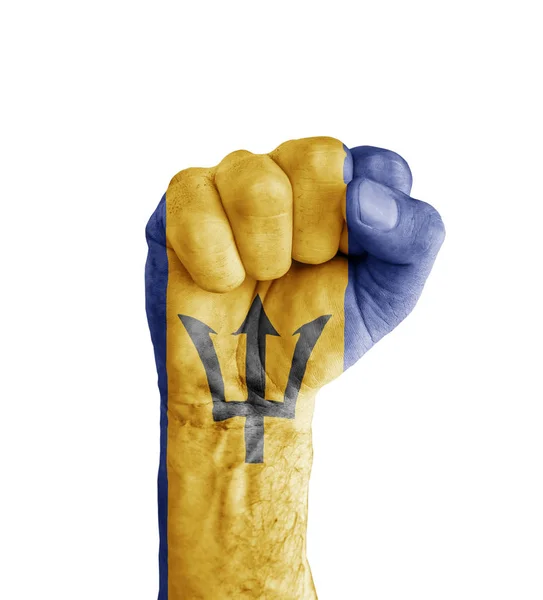 勝利のシンボルのような人間の拳にバルバドスの国旗が描かれました。 — ストック写真