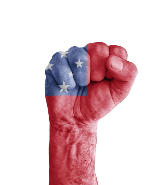 Прапор Самоа намальовані на людський кулак як символ перемоги — стокове фото