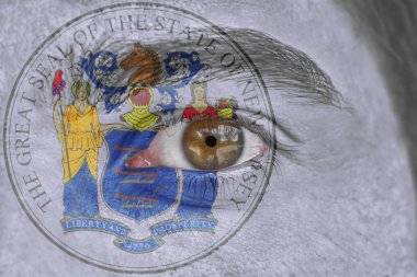 İnsan yüz ve göz bizimle devlet mührü bayrağı New Jersey'nin boyalı