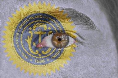 İnsan yüz ve göz bizimle devlet mührü bayrağı Rhode Isla boyalı