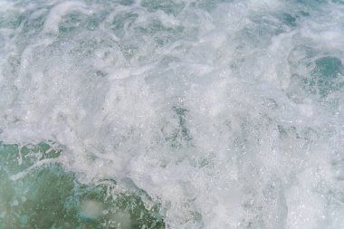 Büyük deniz kıyısı tropikal dalga köpük seyahat doğa arka planı