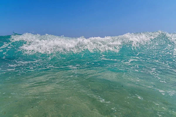 Perfectly Formed Wave — Stock Photo, Image