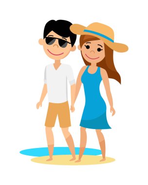 Genç adam ve kız Sahilde yürüyüş.