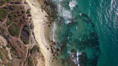 Video parçası senin müzik video kırpmak için dünya çapında seyahat