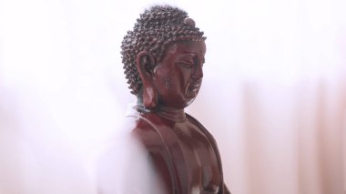 Nirvana Buda heykeli. Sembolleri Budizm. Flare ve odaklanmamış