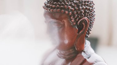 Nirvana Buda heykeli. Sembolleri Budizm. Flare ve odaklanmamış
