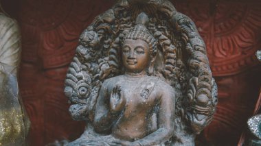 Tapınak yakın çekim Tay heykeller. Buda murtis detaylı olarak ayrıntıları