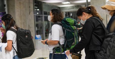 Bangkok, Tayland -14 Şubat 2020: Coronavirüs enfeksiyonu Covi