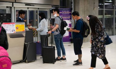 Bangkok, Tayland -14 Şubat 2020: Coronavirüs enfeksiyonu Covi