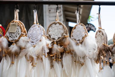 seyahat hatıraları rüya yakalayıcıları. Evin havasını iyileştirmek için kutsal hediyeler.