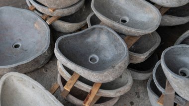 Tasarım projeleri için beton lavabolar. Lavabo için taş ve beton boşlukları