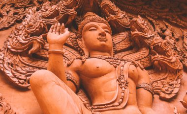 Wat Ratchathammaram - Koh Samui 'nin ikonik tapınaklarından biri, Tayland ulusunun mimarisi ve kültürü..