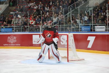 Letonya, Riga 2018.05.01-Arena Riga. Kanada rakip takım Letonya ön turnuva oyun, pre-IIHF Dünya Şampiyonası eylem takım.