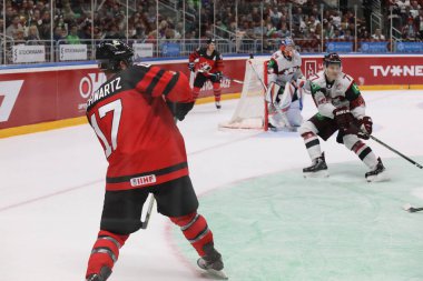 Letonya, Riga 2018.05.01-Arena Riga. Kanada rakip takım Letonya ön turnuva oyun, pre-IIHF Dünya Şampiyonası eylem takım.