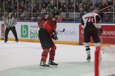 Letonya, Riga 2018.05.01-Arena Riga. Kanada rakip takım Letonya ön turnuva oyun, pre-IIHF Dünya Şampiyonası eylem takım.