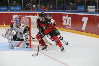 Letonya, Riga 2018.05.01-Arena Riga. Kanada rakip takım Letonya ön turnuva oyun, pre-IIHF Dünya Şampiyonası eylem takım.