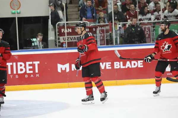 Letonya, Riga 2018.05.01-Arena Riga. Kanada rakip takım Letonya ön turnuva oyun, pre-IIHF Dünya Şampiyonası eylem takım.