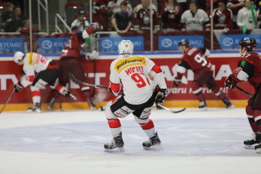 Letonya, Riga 2018.04.27-Arena Riga. İsviçre rakip takım Letonya ön turnuva oyun, pre-IIHF Dünya Şampiyonası eylem takım.