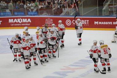 Letonya, Riga 2018.04.27-Arena Riga. İsviçre rakip takım Letonya ön turnuva oyun, pre-IIHF Dünya Şampiyonası eylem takım.