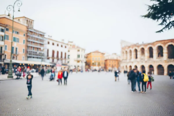 Blurred people walking in the city. — Stock Photo, Image