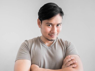 adam bir fikri vardır..