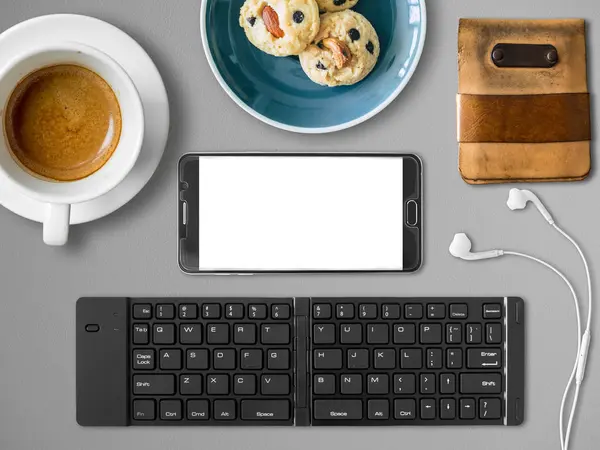 Top View Mobile Office Working Smartphone Bluetooth Keyboard Cafe — Stock Photo, Image