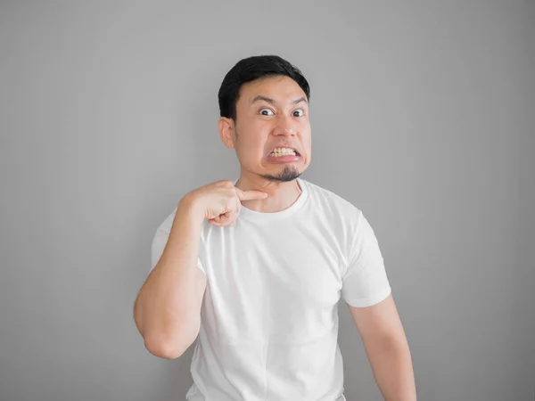 Very angry aggressive man portrait in white t-shirt. — Stock Photo, Image