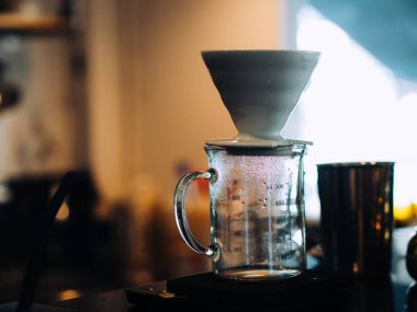 Aletleri bir kahve dükkanı için bira kahve.