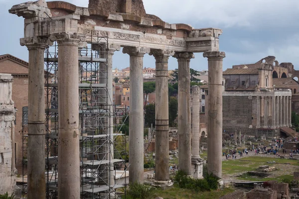 Roma Itália Outubro 2017 Vista Das Ruínas Fórum Romano Turistas — Fotografia de Stock