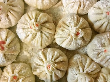 Mantı ve un, eti ve baharat Rus köfte