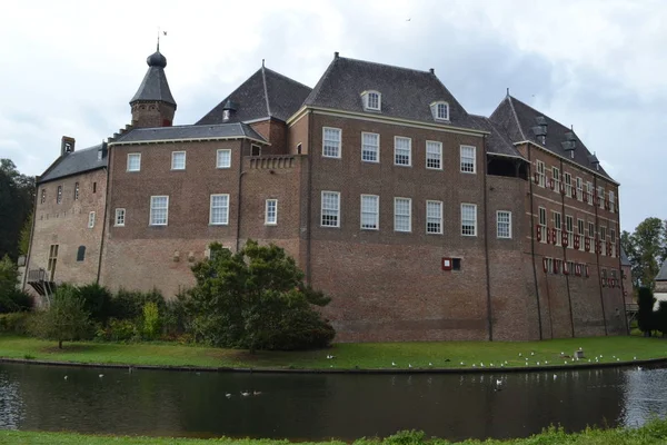 Castle Huis Bergh