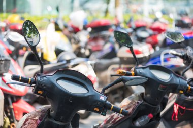 Bir park Chengdu elektrikli scooter