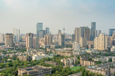 Chengdu şehir merkezi ufuk çizgisi hava görüntüsü