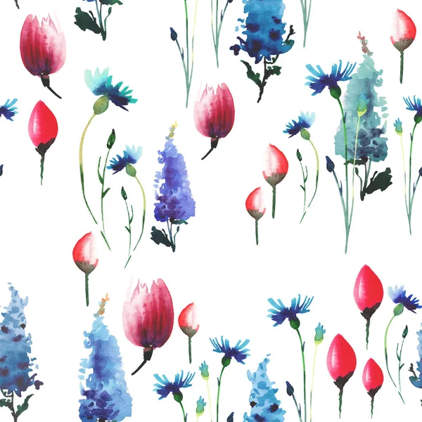 Pályázati finom világos kifinomult tavaszi színes textil kék szarkalábakat piros rózsaszín tulipánok és rügyek minta akvarell kézzel vázlatot a kék Búzavirág — Stock Fotó