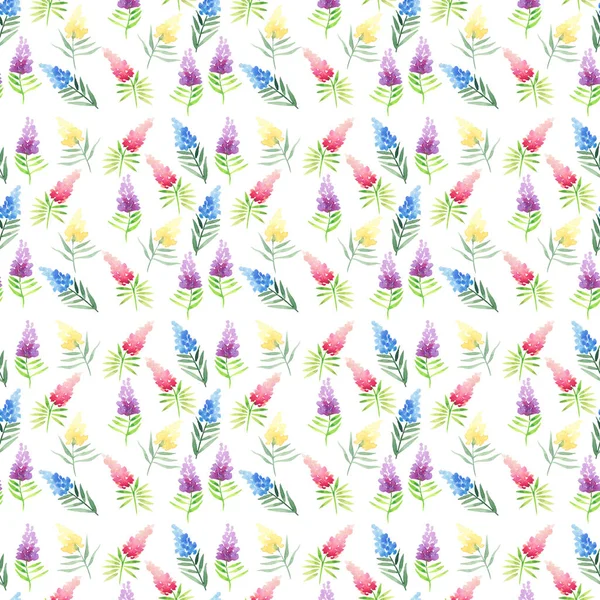 Нежные нежные нежные милые изящные цветочные красочные весенние летние красные, синие, фиолетовые и желтые полевые цветы с зелеными листьями узор акварели ручной иллюстрации — стоковое фото