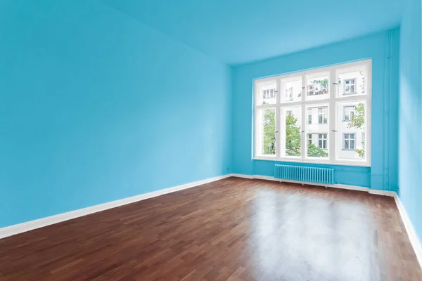 Habitación Vacía Con Paredes Azules Suelo Madera — Foto de Stock