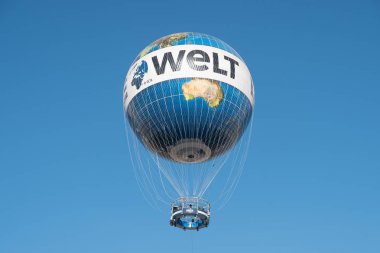 Berlin, Almanya - 15 Şubat 2017: Sıcak hava balonu 