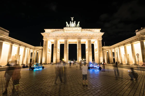 Brandenburg Gate Berlín Alemania Por Noche — Foto de Stock