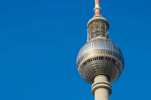 A torre de televisão / Tv Tower (Fernsehturm) em Berlim — Fotografia de Stock